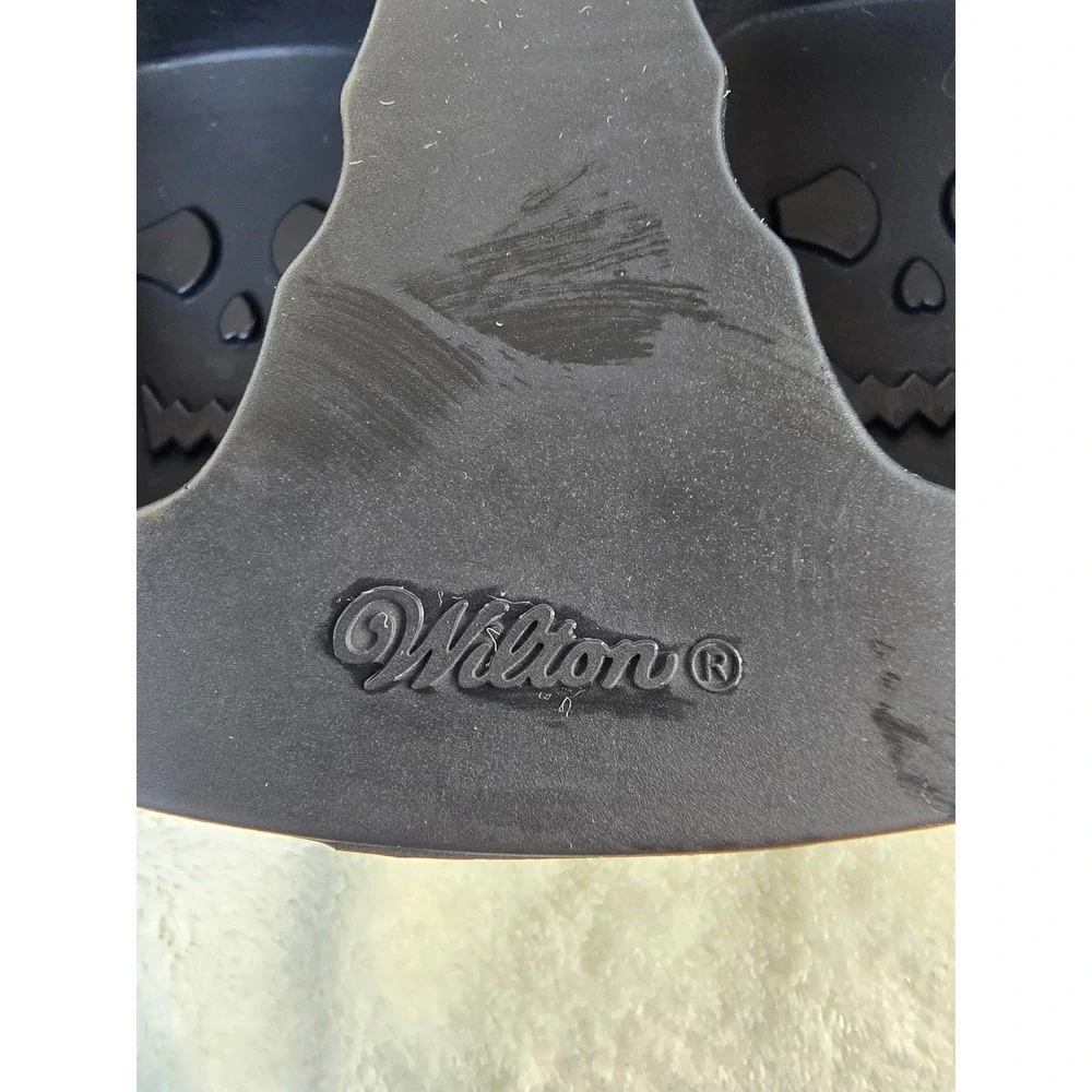 Wilton silicone baking